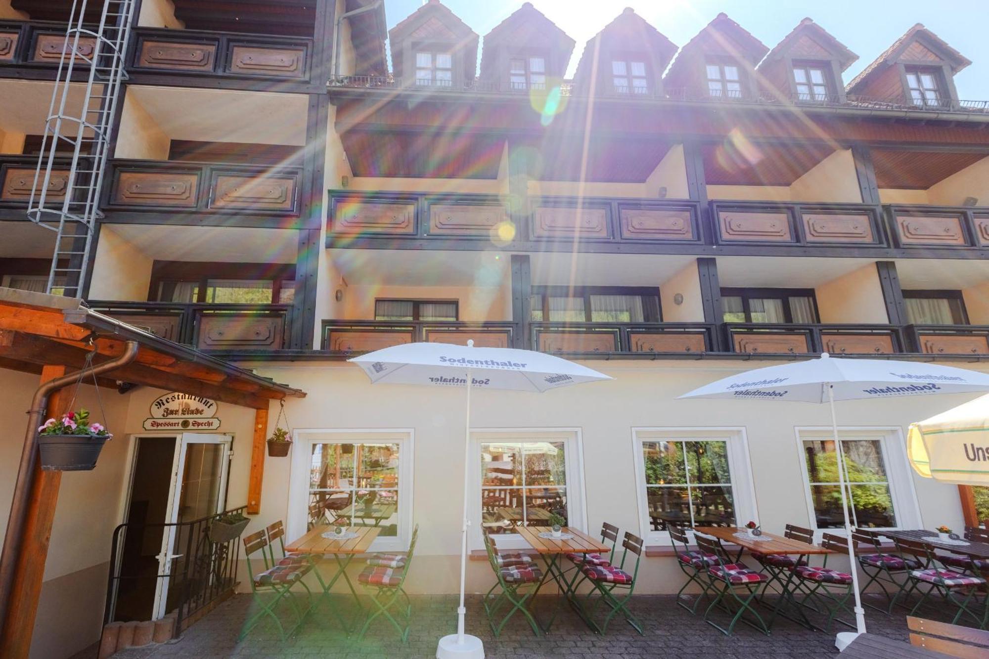 Landgasthof Zur Linde Heimbuchenthal Exteriör bild