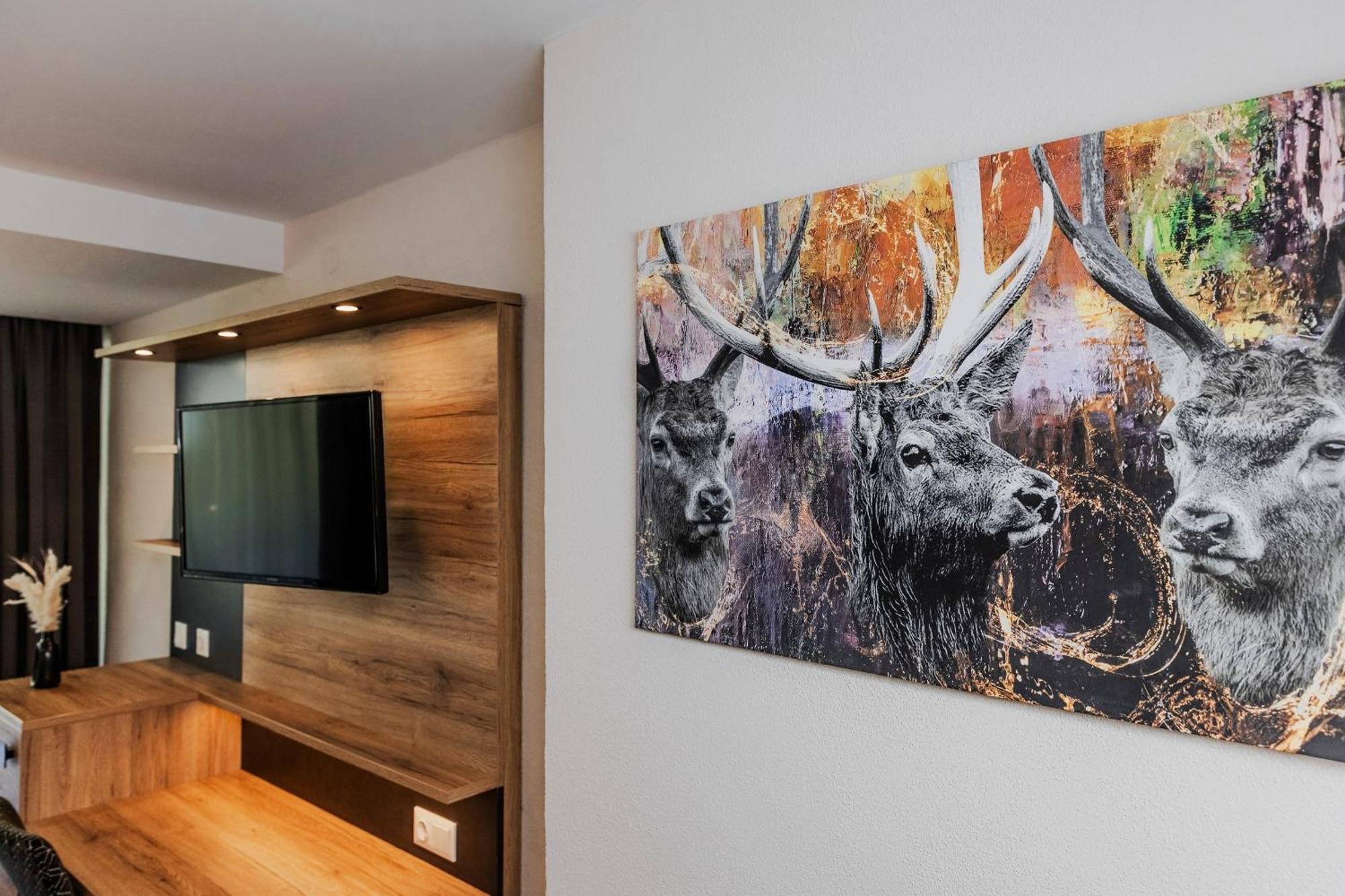 Landgasthof Zur Linde Heimbuchenthal Exteriör bild